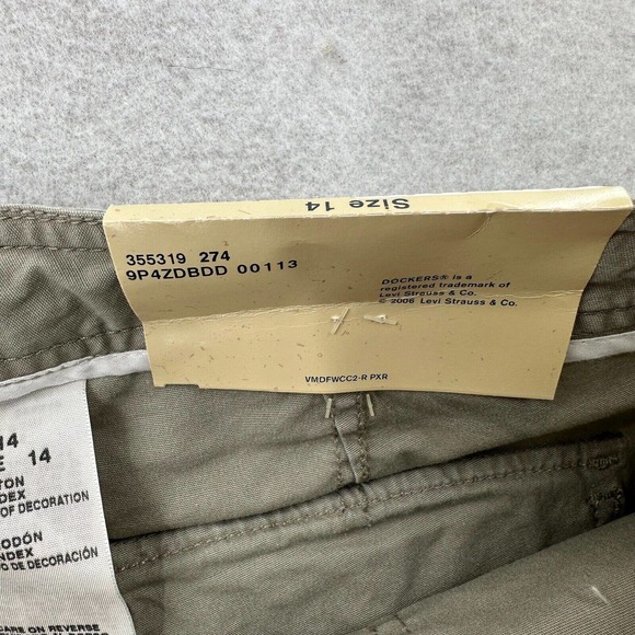 NWT Dockers Drawstring Capri Cargo Pants Womens 14 Olive Green‎ Khaki - Picture 10 of 15